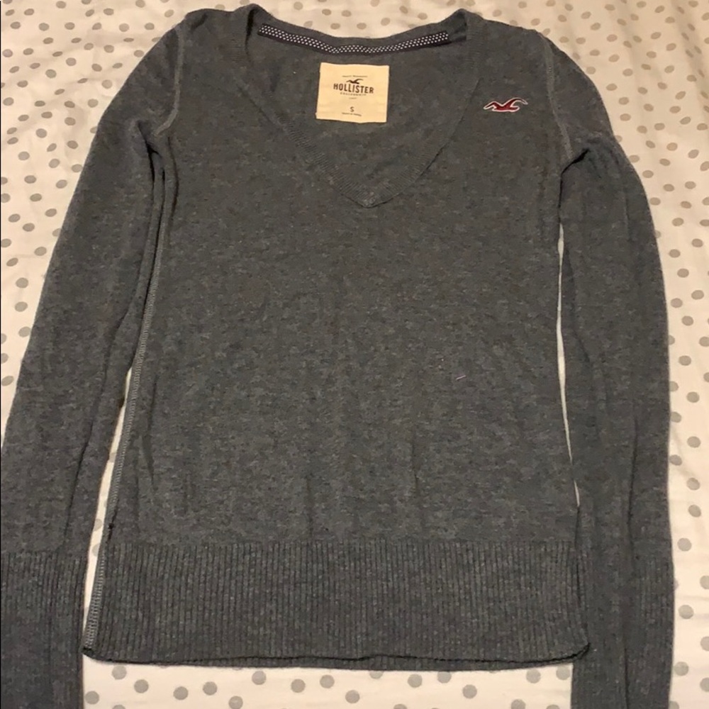 Hollister V-Neck longsleeve